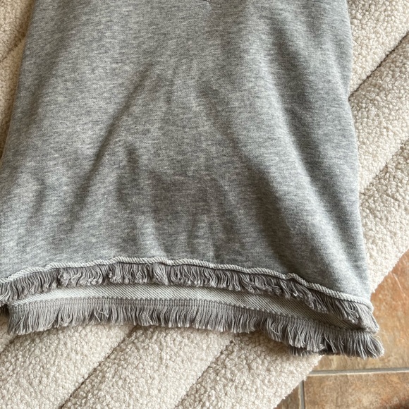 Cropped Fray T-shirt - Picture 3 of 4